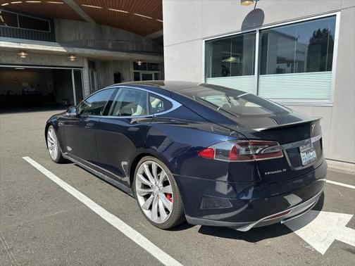 2013 Tesla Model S Performance
