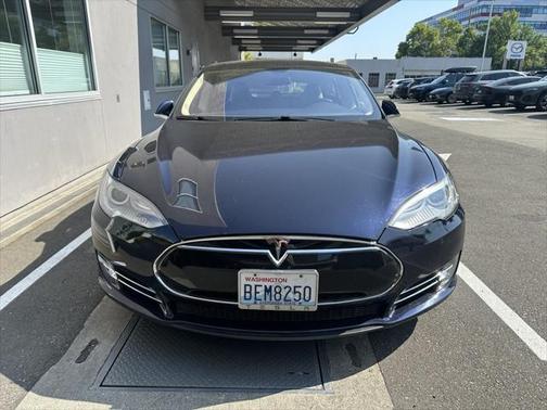 2013 Tesla Model S Performance