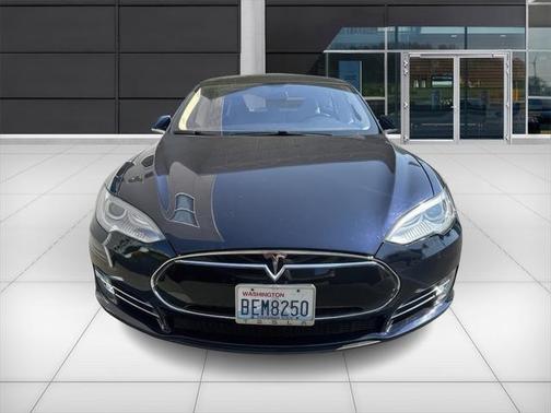 2013 Tesla Model S Performance