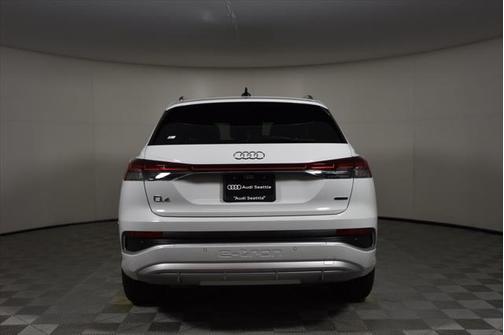 2025 Audi Q4 e-tron Prestige