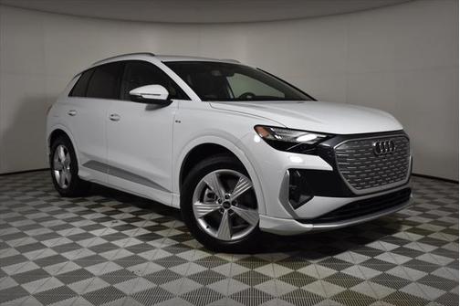 2025 Audi Q4 e-tron Prestige
