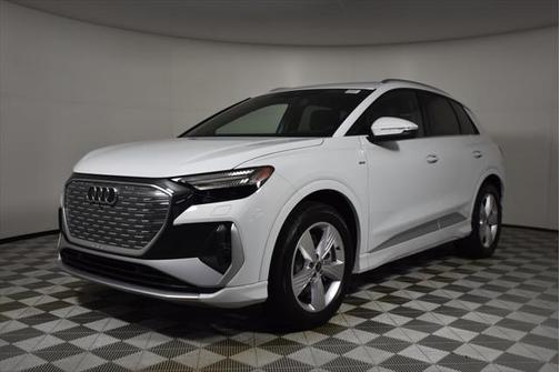 2025 Audi Q4 e-tron Prestige