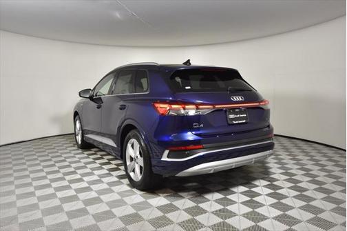 2025 Audi Q4 e-tron Prestige