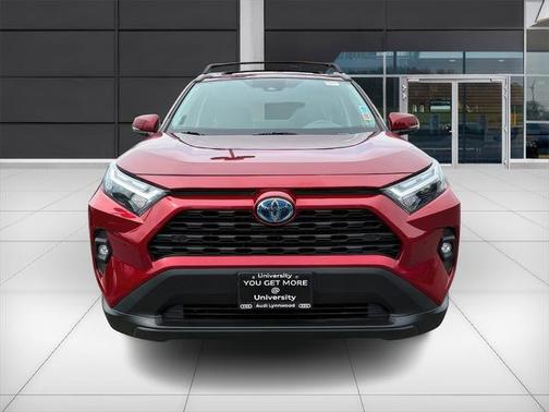 2022 Toyota RAV4 Hybrid XLE Premium