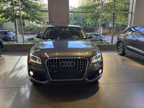 2017 Audi Q5 2.0T Premium Plus