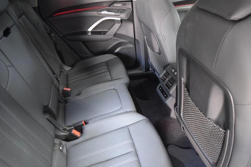 2025 Audi Q5 2.0T Prestige