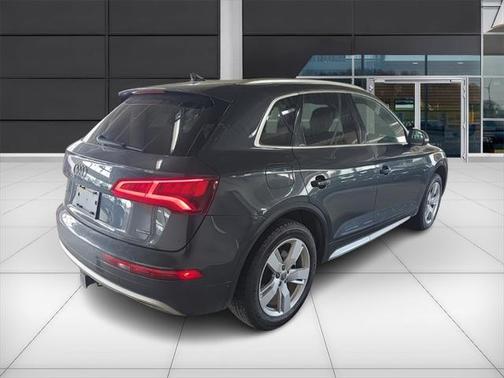 2019 Audi Q5 2.0T Premium Plus