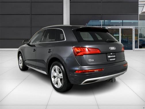 2019 Audi Q5 2.0T Premium Plus