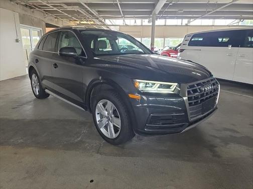 2019 Audi Q5 2.0T Premium Plus