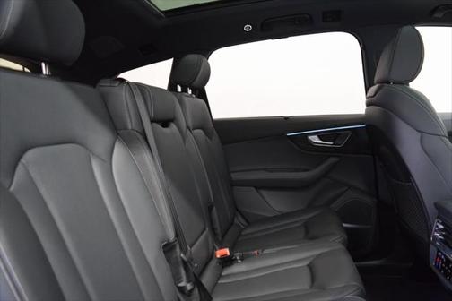 2025 Audi Q7 55 Prestige