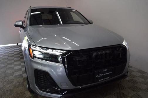 2025 Audi Q7 55 Prestige
