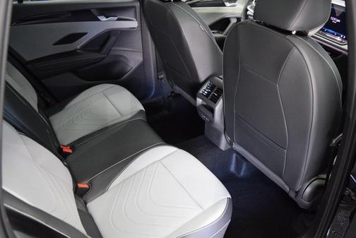 2025 Volkswagen Tiguan 2.0T SE R-Line Black 4MOTION