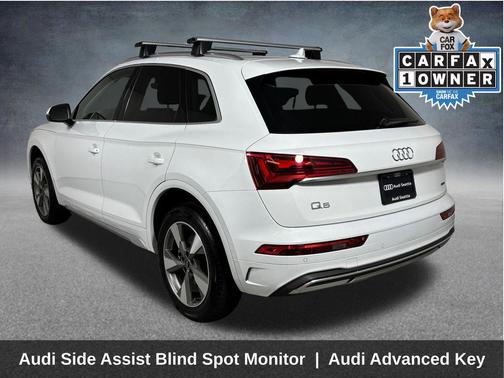 Glacier White Metallic 2023 Audi Q5 40 Premium Plus
