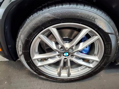 2021 BMW X4 xDrive30i