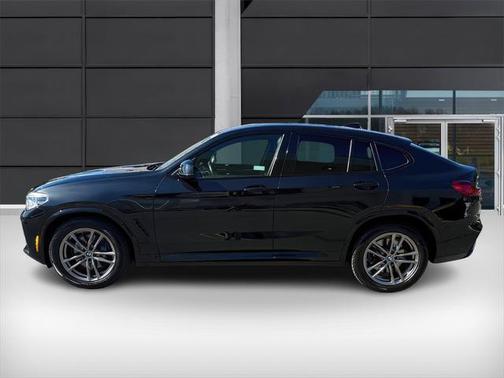 2021 BMW X4 xDrive30i