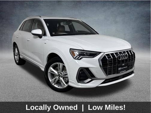 Glacier White Metallic 2024 Audi Q3 45 S line Premium Plus