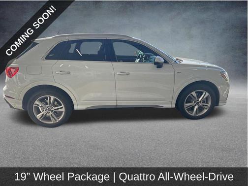 Glacier White Metallic 2024 Audi Q3 45 S line Premium Plus