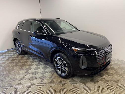 Black Metallic 2026 Audi Q5 2.0T Premium Plus