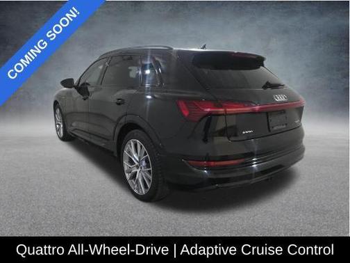 2021 Audi e-tron Prestige