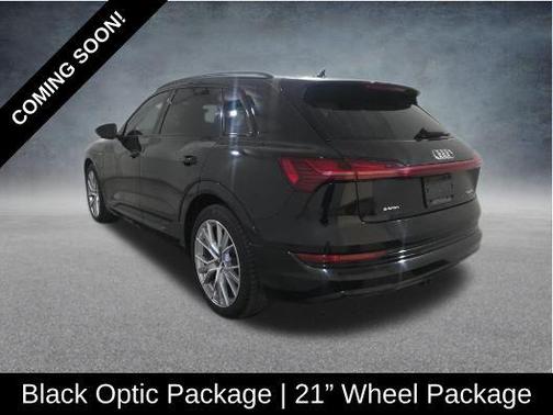 2021 Audi e-tron Prestige