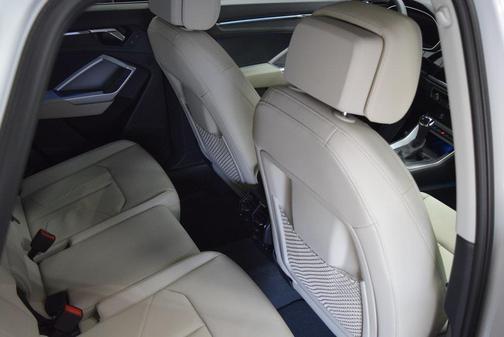2025 Audi Q3 45 S line Premium Plus