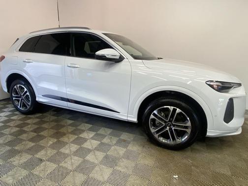 2025 Audi Q5 2.0T Premium Plus