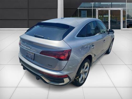2023 Audi Q5 45 S line Premium Plus