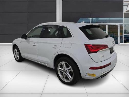 2022 Audi Q5 e 55 S line Premium Plus