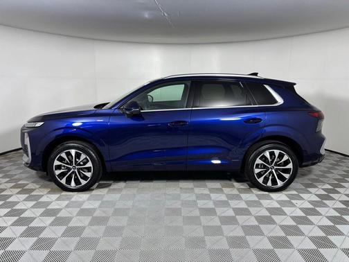 Blue Metallic 2026 Audi Q3 S line