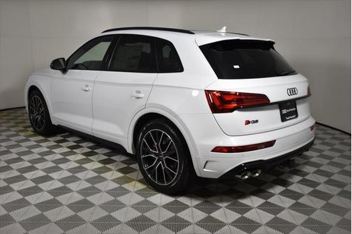 2025 Audi SQ5 3.0T Premium Plus