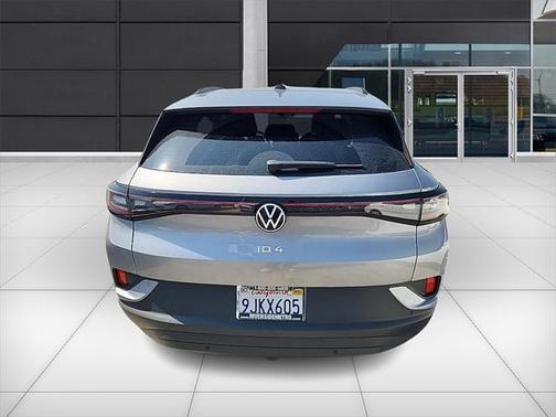 2023 Volkswagen ID.4 Pro