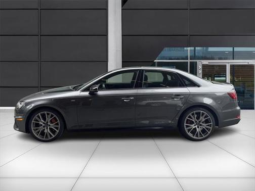 2019 Audi A4 2.0T Prestige