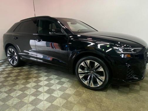 Black Metallic 2026 Audi Q8 55 Prestige