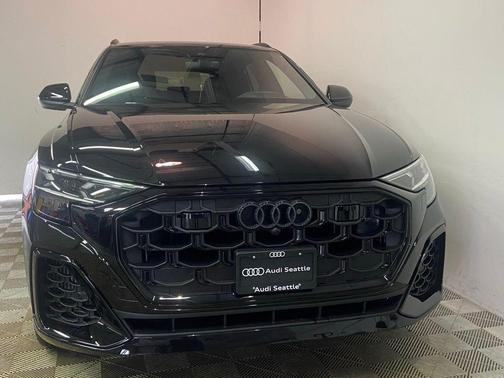 Black Metallic 2026 Audi Q8 55 Prestige
