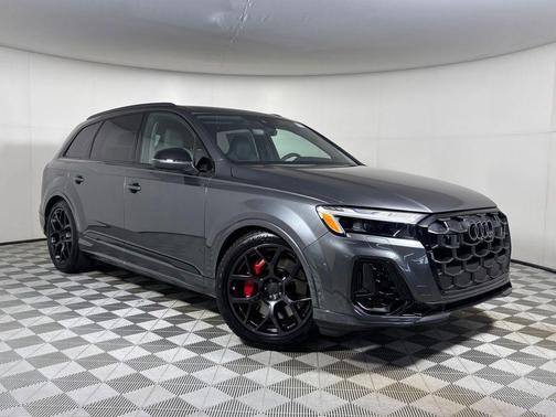 Daytona Gray Pearl 2026 Audi SQ7 4.0T Prestige