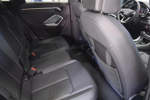 2025 Audi Q3 Premium