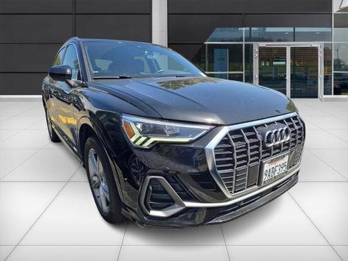 2022 Audi Q3 45 S line Premium Plus