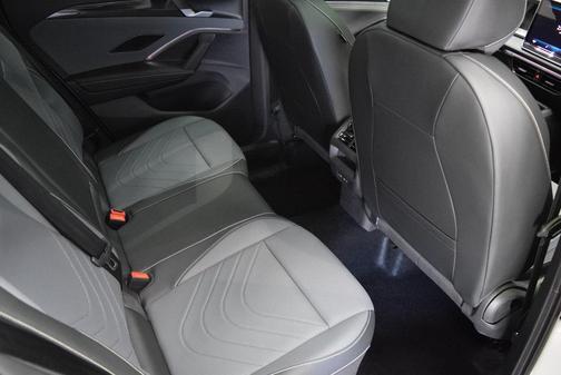 2025 Volkswagen Tiguan 2.0T SE R-Line Black 4MOTION