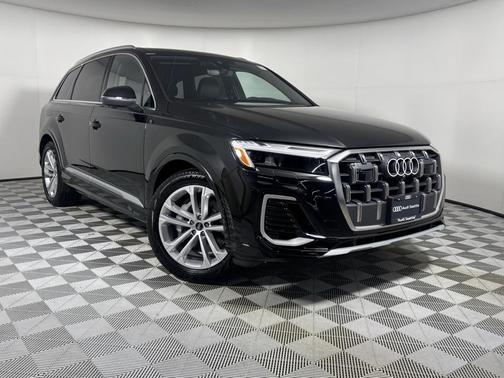 2026 Audi Q7 55 Premium Plus