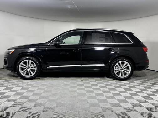 2026 Audi Q7 55 Premium Plus