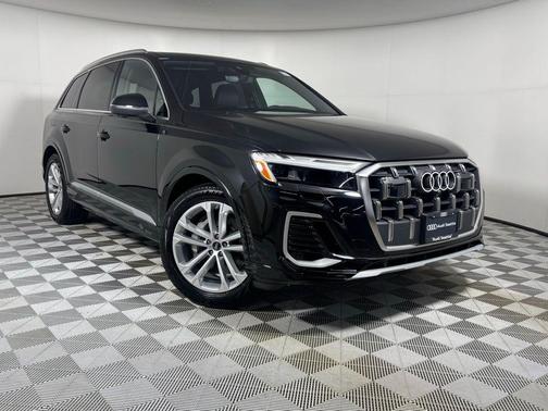 2026 Audi Q7 55 Premium Plus