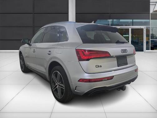 2022 Audi Q5 e 55 S line Premium Plus