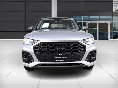 2022 Audi Q5 e 55 S line Premium Plus
