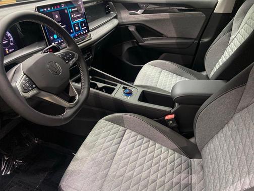 pure white 2026 Volkswagen Tiguan 2.0T S 4MOTION