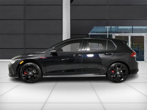 2023 Volkswagen Golf GTI 2.0T SE DSG
