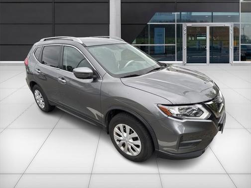 2017 Nissan Rogue S