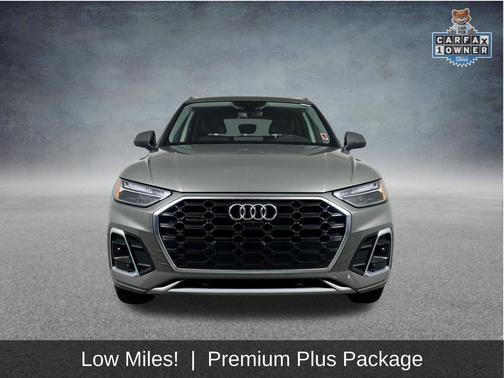 Chronos Gray Metallic 2023 Audi Q5 45 S line Premium Plus