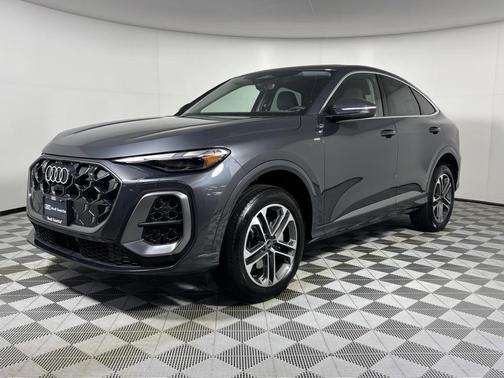 2025 Audi Q5 Premium TFSI quattro S tronic