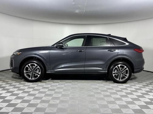 2025 Audi Q5 Premium TFSI quattro S tronic