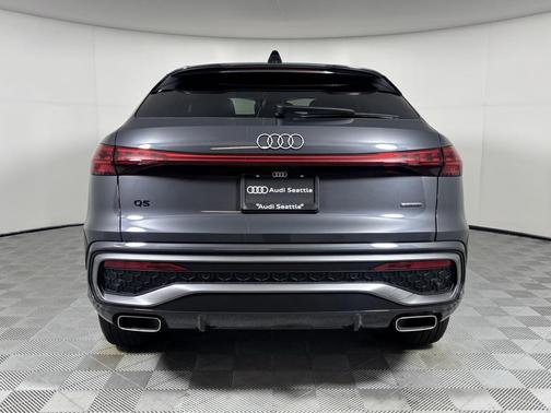2025 Audi Q5 Premium TFSI quattro S tronic